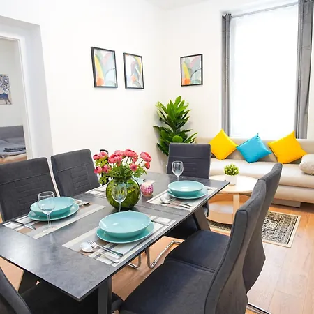 Stunning 2bdr In