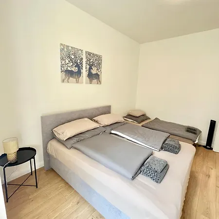 Διαμέρισμα Stunning 2bdr In *